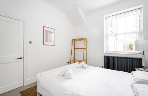 Athera - Queens Park Kensal Rise Stylish Two Bedroom apartment wt Terrace - Foto 25