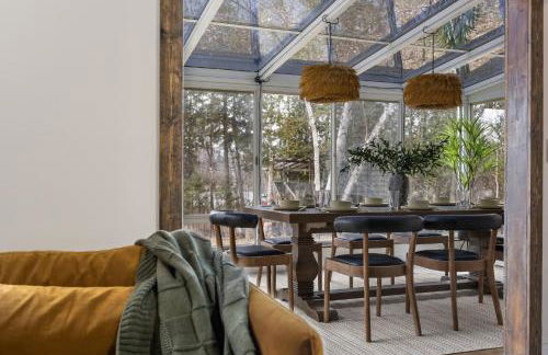 Lakefront Retreat, Mins to Dtown, Firepit, Hot Tub, Pet friendly! - Foto 61