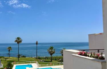 SEAVIEW PENTHOUSE PREMIUM LUXURY-Casares Del MAR - Photo 41
