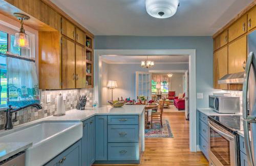 Restored Mars Hill Home on 1 Acre Walk to Town! - Foto 9