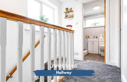 JRR STAYS WV12 3 bedroom, and Wi-Fi - Foto 6