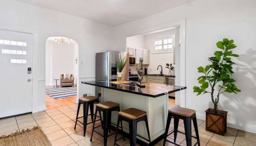 Stylish Retreat Walkable to Bars & Restaurants - Foto 2