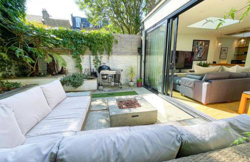 2-Bedroom flat with private patio & firepit in Shepherds Bush near Hammersmith by Staylio Ltd - Foto 29