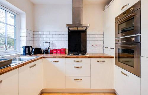 Cosy 2 Bedroom Home in Wigan - Foto 14