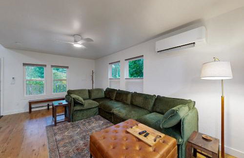 The Magnolia Meadow Retreat - Photo 10