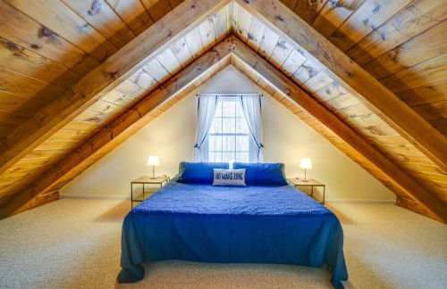 Cozy Tuftonboro Home with Deck - Walk to Beaches! - Foto 15