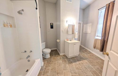 Cozy Coastal Retreat Apt Ingleside - Photo 10