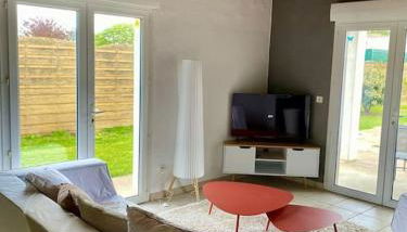 Jolie petite maison rénovée piscine - Foto 4