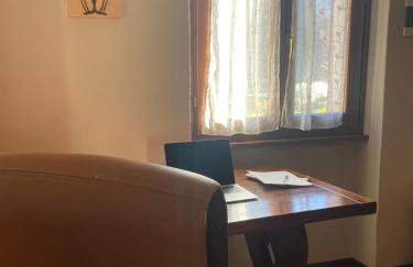 La cinciallegra Accogliente rifugio tra i laghi della Valganna - Foto 13