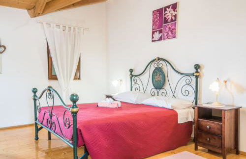 Villa Sandi, mediterranean Villa with pool and jacuzzi - Foto 12