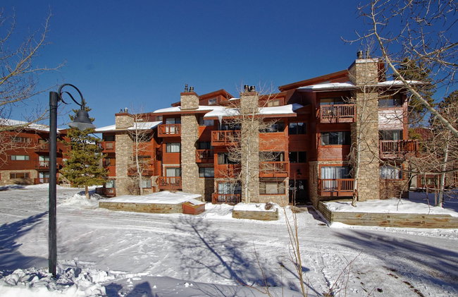 Pine Ridge Condominiums - Photo 67