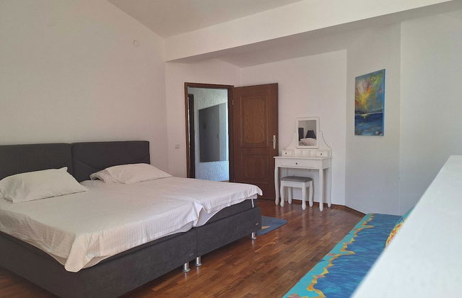 Sea View Apartment Povljana - Foto 1