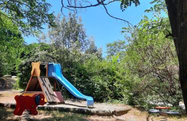 Sud Ardeche joli chalet clim piscine rivière LE CERF Village du serre - Photo 18