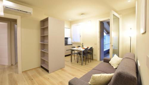 2 Bedroom Lovely Apartment In Premaor - Photo 2