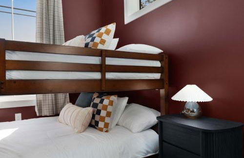 The Morrison - Karaoke Theater Backyard Oasis - Foto 65