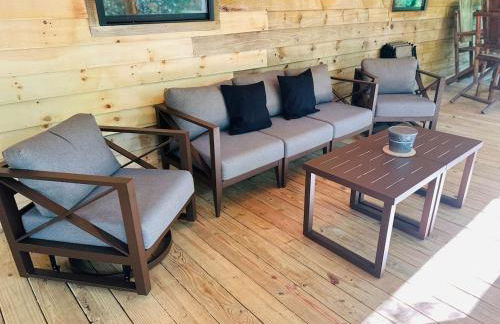 Laurelwood Luxury Cabin Hot Tub - Photo 45