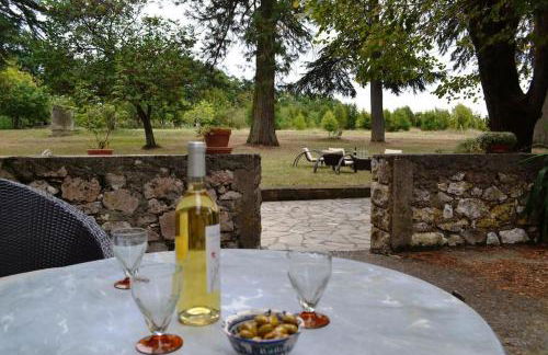 Grande maison en pierre de taille avec piscine, sauna et jacuzzi - Foto 12