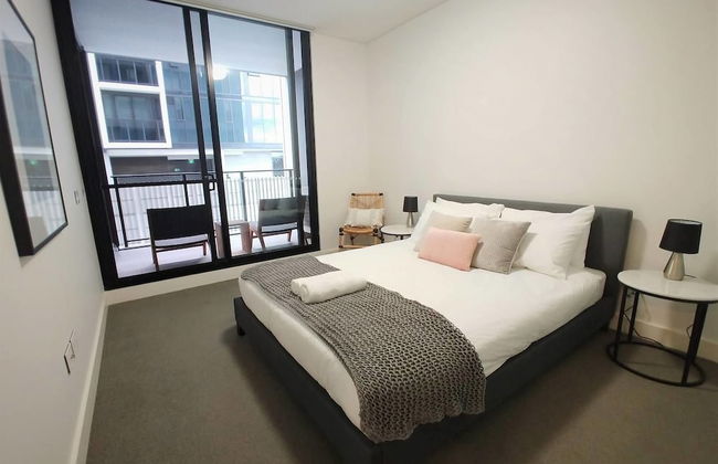 Luxury 1 Bedroom 1 Study With 1 Parking - Photo 6