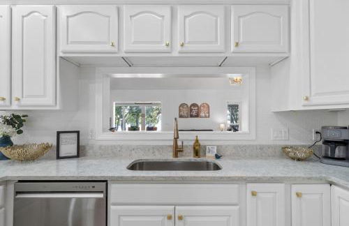 Bluebird Sanctuary w Stunning Sunset Views Sleeps 28 - Foto 16