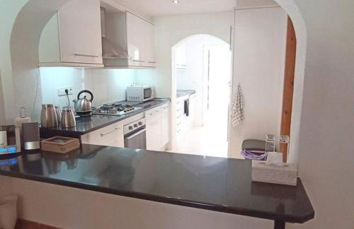 Sunny seaside retreat Campello - Photo 7