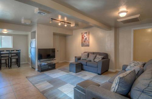 Modern and Quiet Living Central - Foto 8