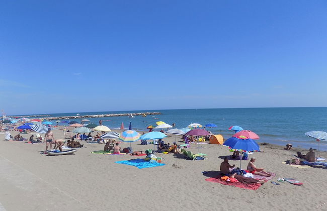 Apartment on the First Floor - Photo 1