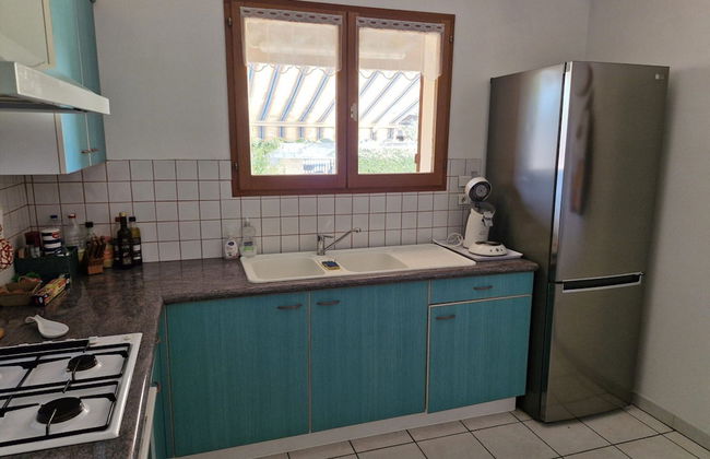 Pretty Villa With Above Ground Pool - Foto 9