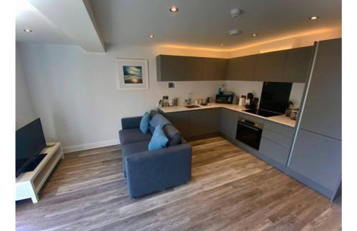 Rainbow View - Modern, central 1-bed flat, free on-site parking - Foto 1