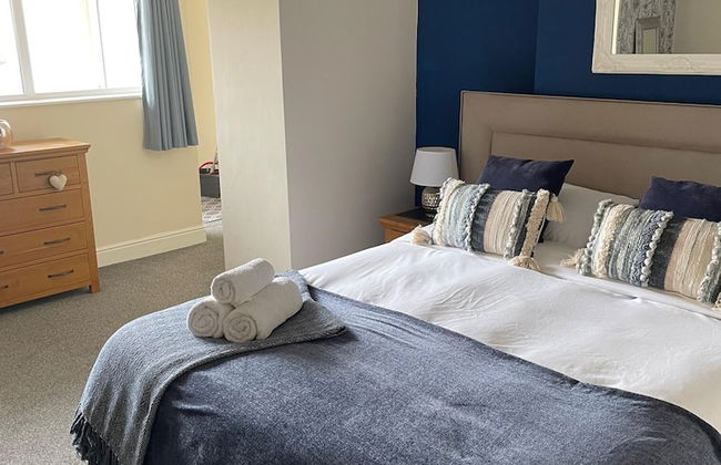 Fabulous Apt in the Heart of Victorian Llandudno - Photo 3