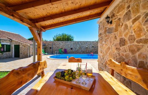 4 Bedroom Amazing Home In Benkovac - Foto 13