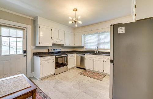 1 Mi to Downtown Greer: Family Home w/ Gazebo! - Photo 8