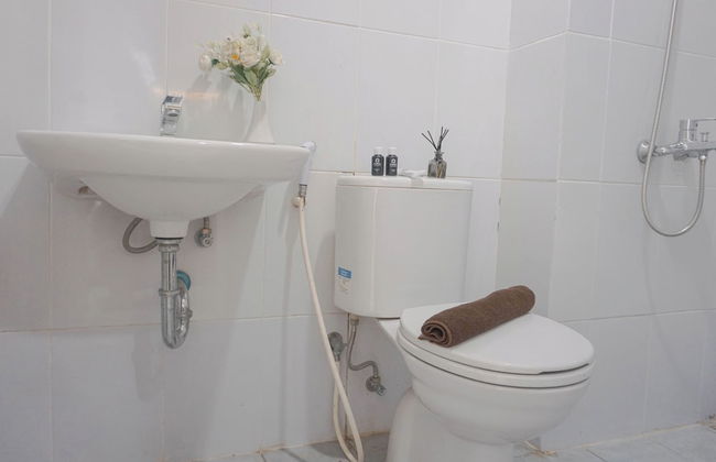 Restful And Homey Studio Patraland Urbano Apartment - Foto 15