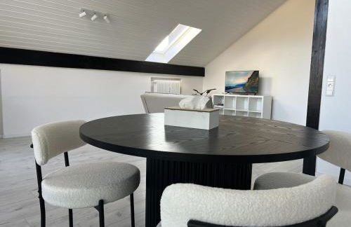 Modern Attic Loft & Balcony near Basel - Foto 16