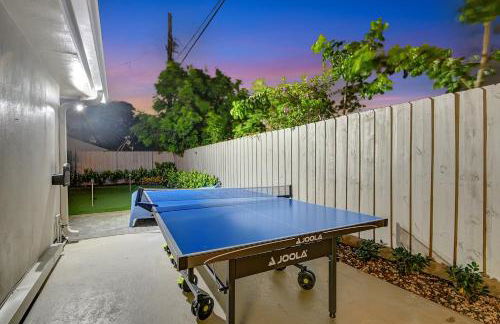 Coastal Palms House - Photo 18