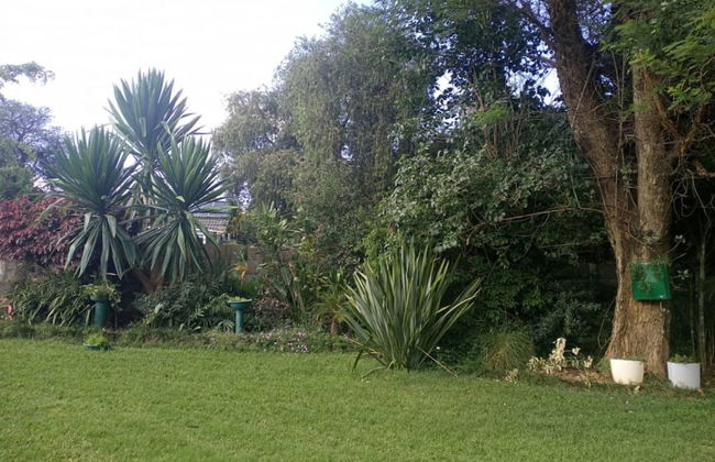 2 bed Guesthouse in Mabelreign - 2012 - Foto 7