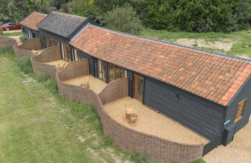 5 Henham Barns - Photo 4