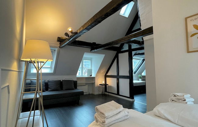 Designer Loft - Direct Marble Church Views - Foto 6