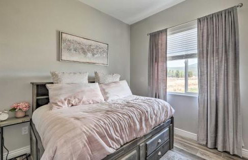 Vistas Bonitas Home with Patio 7 Mi to Snowbowl! - Foto 24