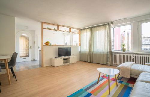 Akram Appartement I - Zentral und Ruhig - Foto 3