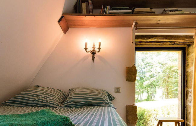 Beautiful Property With Three Houses, Three Swimming Pools, and Magnificent Views - Foto 4