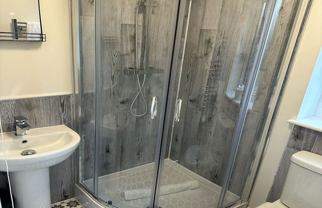 Cotswolds Large 4 Bed House Parking-Wifi - Foto 28