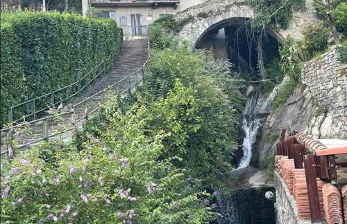 Postcard view 3 minutes walk from the lake - Photo 33