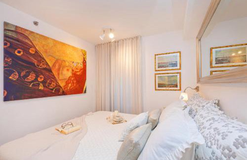 Perfect Downtown Apartment A217 - Photo 22