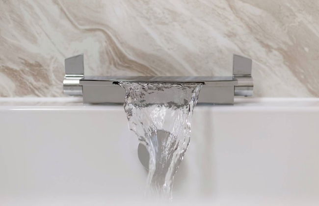 JOIVY Iconic Cockburn Street 4 Bedroom Apartment: Heart of Old Town - Foto 103