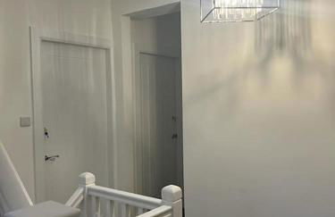 Albert House - Photo 21