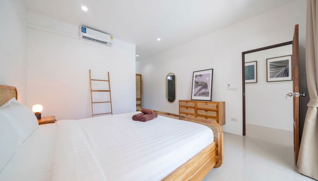 Balinese-Style 2BR Pool Villa Aemy - Foto 3, Habitación