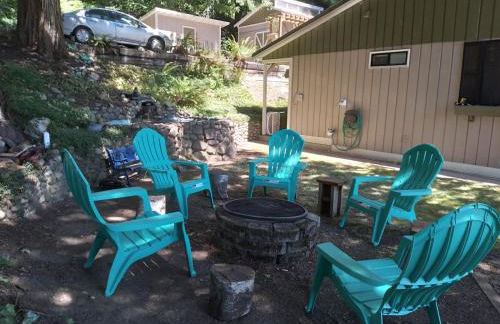 Guppies Lakehouse-Prvt. Lake Acc, Close to Rainier - Foto 61