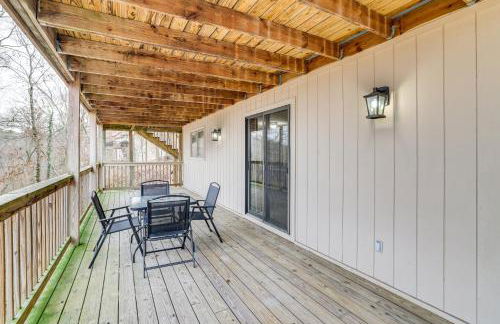 Spacious Holiday Island Escape with Deck and Gas Grill - Foto 29