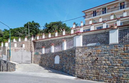 Cozy Home In Laureana Cilento - Foto 20