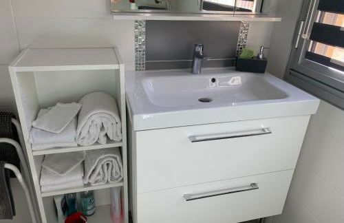 Beau Studio climatisé, parking privé Sanary centre - Foto 10